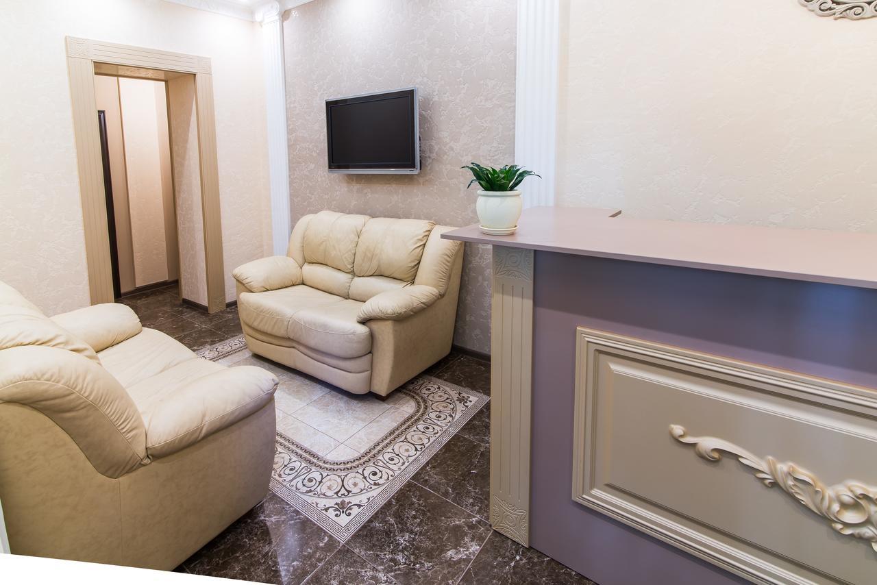 L.O.Y Family Hotel Dnipro Luaran gambar