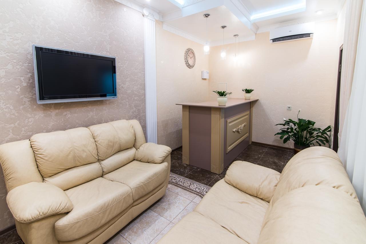 L.O.Y Family Hotel Dnipro Luaran gambar